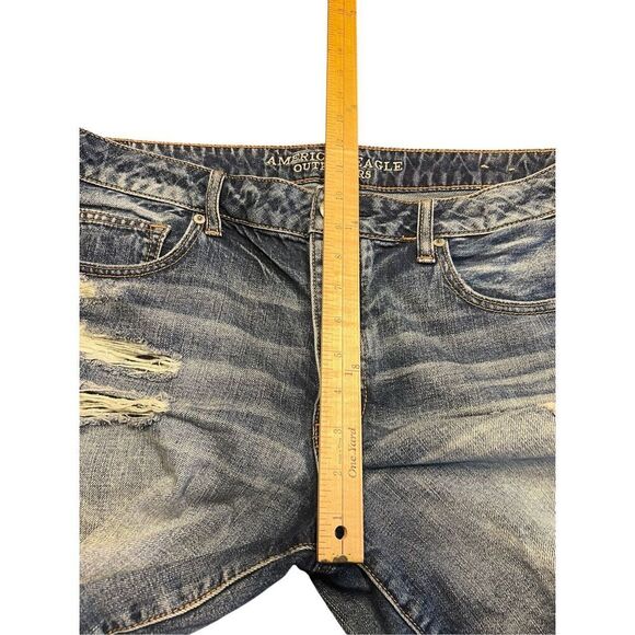 American Eagle women’s 14 slouchy Bermuda shorts button fly distressed - Picture 7 of 8
